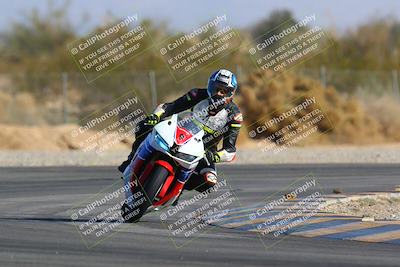 media/Jan-14-2024-SoCal Trackdays (Sun) [[2e55ec21a6]]/Turn 2 (1025am)/